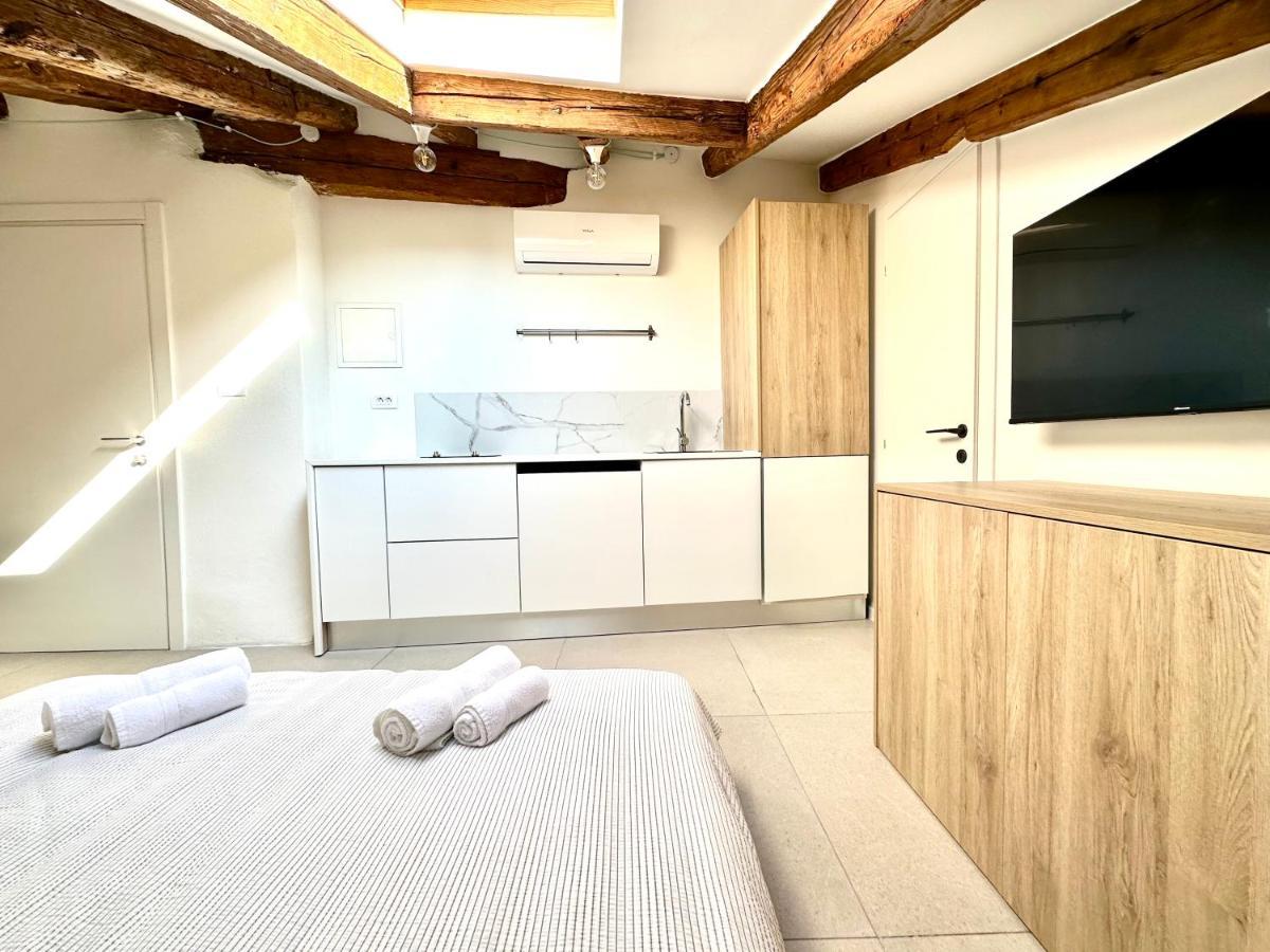 Damir Skomina Apartments Копер Экстерьер фото