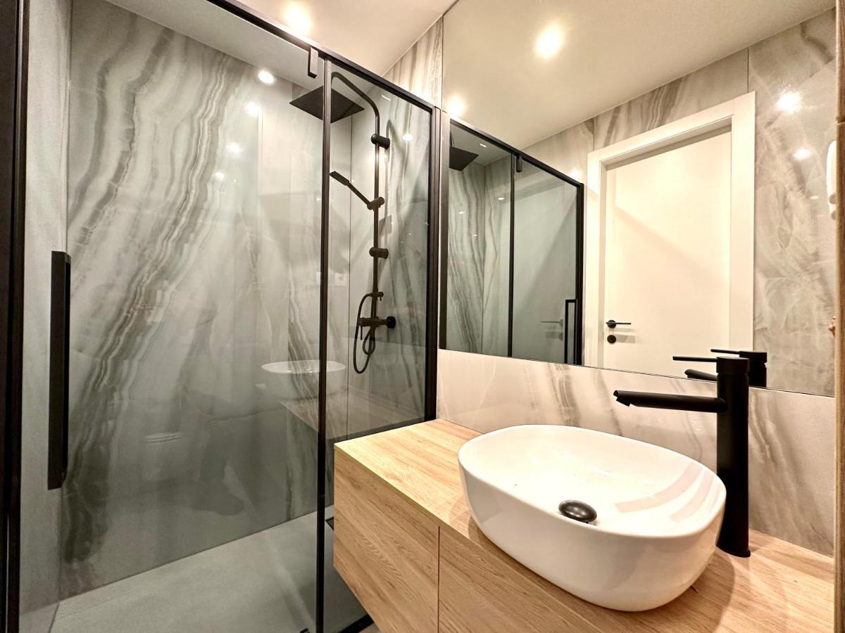 Damir Skomina Apartments Копер Экстерьер фото